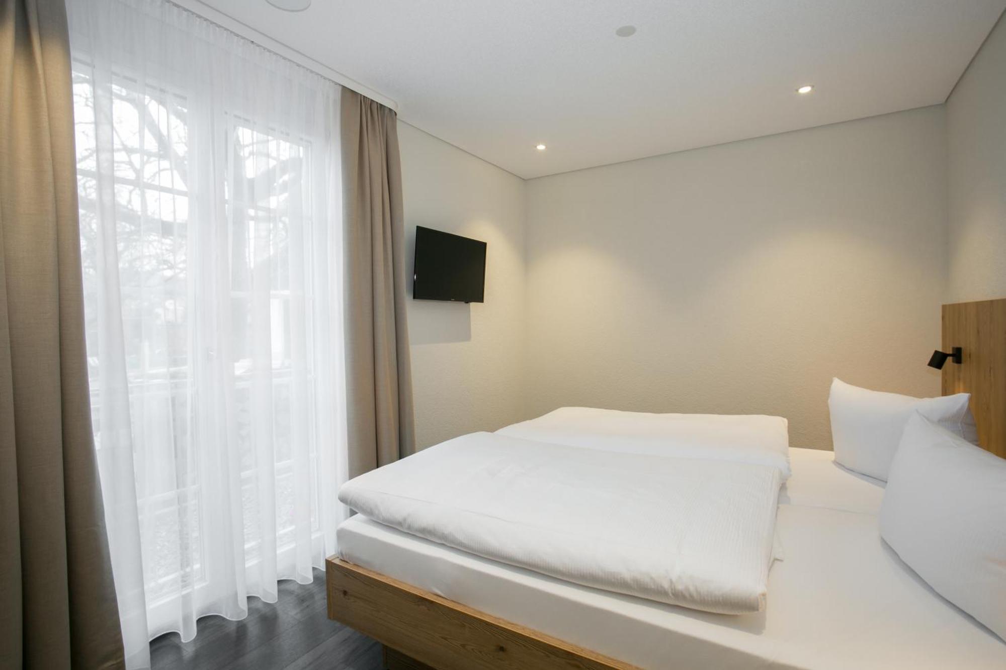Hotel-Gasthaus Engel Luttingen Laufenburg Habitación foto